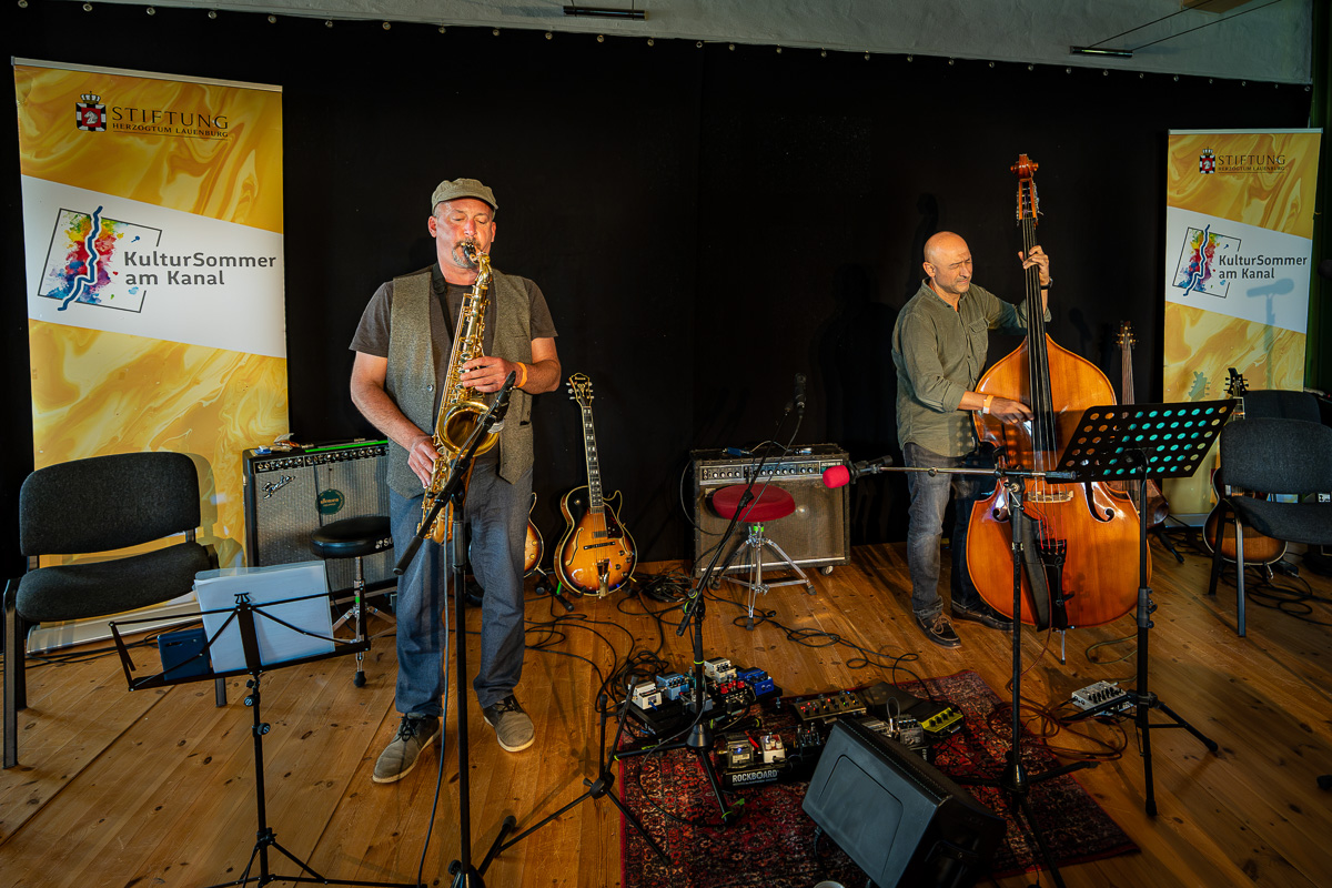 02.10.2026, Kulturnacht Mölln: Time and Plays Jazz-Duo im Courage